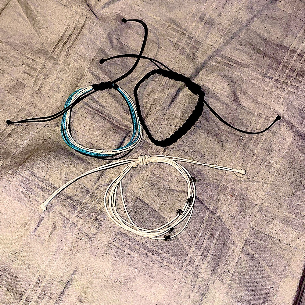 3 pura vida bracelets